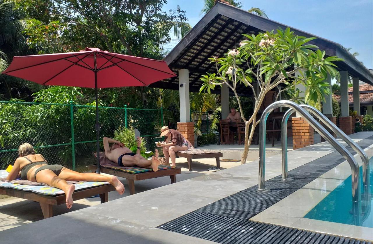 Green Wood Villa Negombo Exterior foto