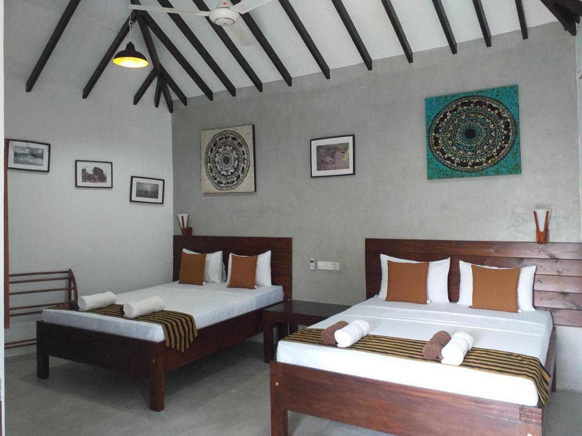 Green Wood Villa Negombo Exterior foto