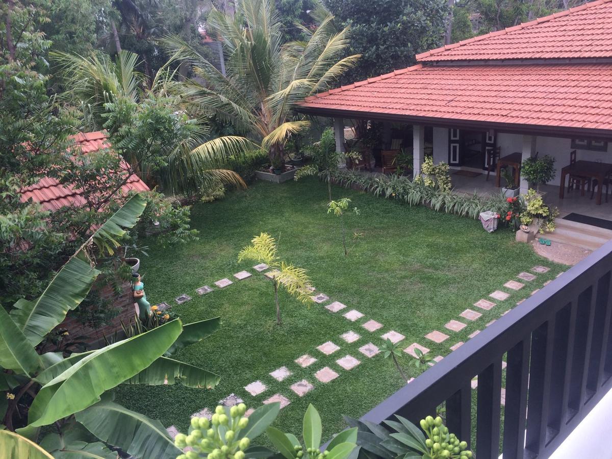 Green Wood Villa Negombo Exterior foto
