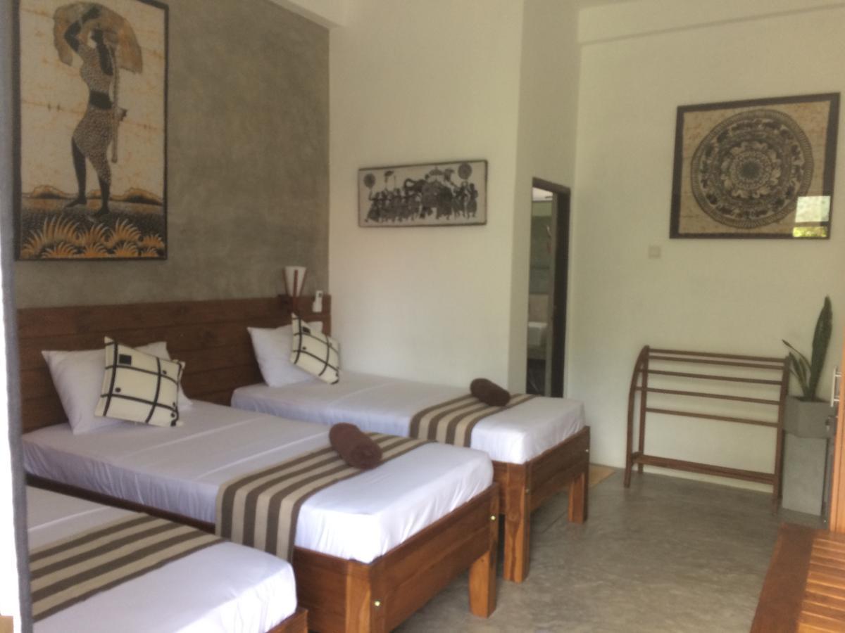 Green Wood Villa Negombo Exterior foto